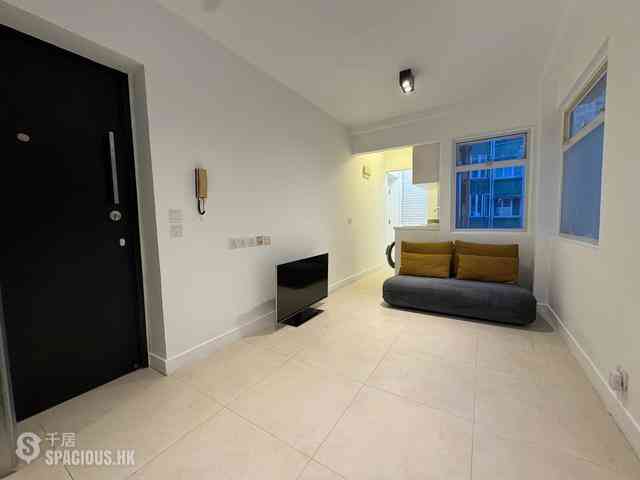 Happy Valley - Mannie Garden 01