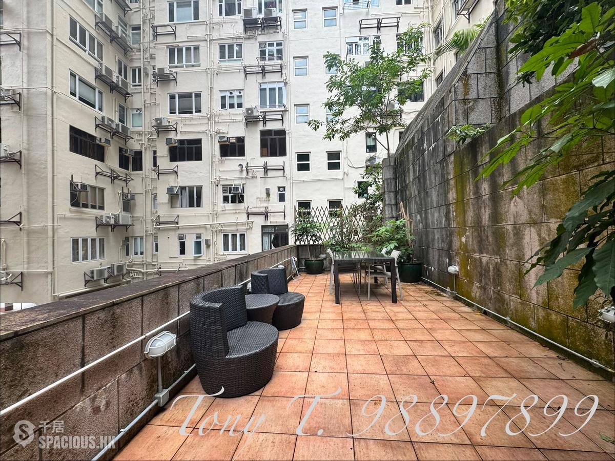 Mid Levels Central - Wing Hong Mansion 01
