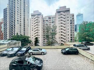 Mid Levels Central - Wing Hong Mansion 02