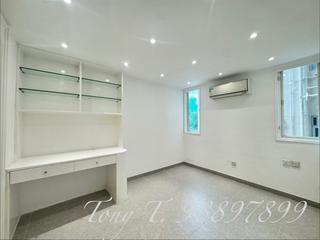 Mid Levels Central - Wing Hong Mansion 07