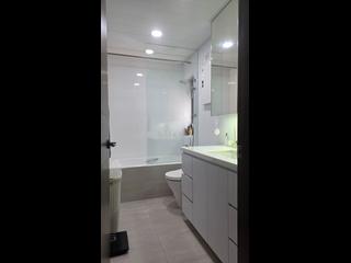 Mid Levels Central - Excelsior Court 02