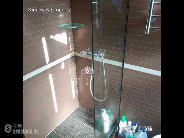 Mid Levels Central - Woodlands Court 05