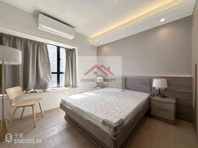Mid Levels Central - Elegant Terrace 11