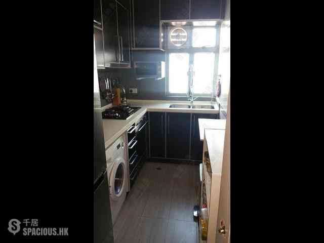 Sai Ying Pun - Kingsfield Tower Block B 07