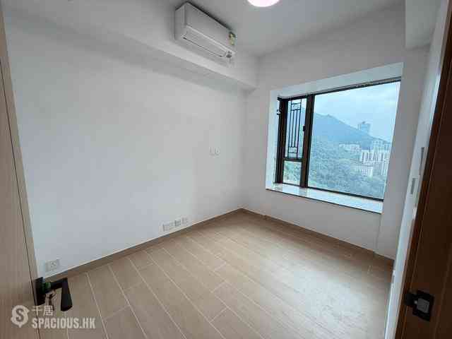 Shek Tong Tsui - The Belcher's Phase 1 02