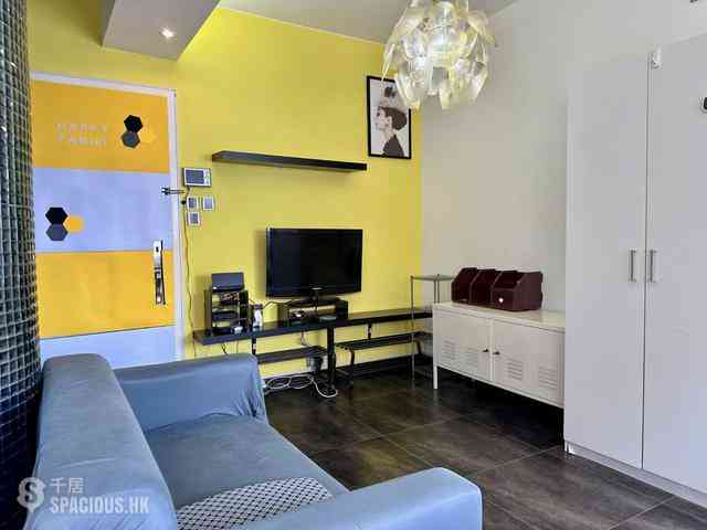 Shek Tong Tsui - Sum Way Mansion 01