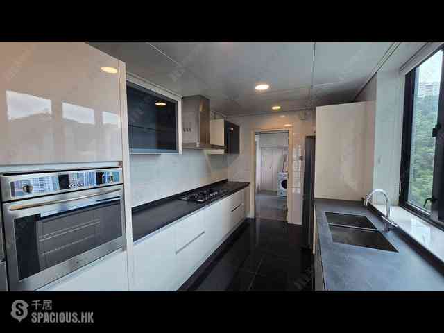 Mid Levels Central - The Harbourview 21