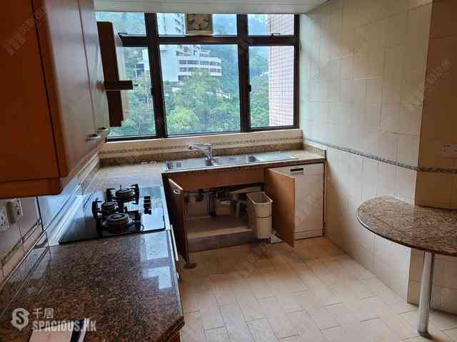 Mid Levels Central - Fairlane Tower 09