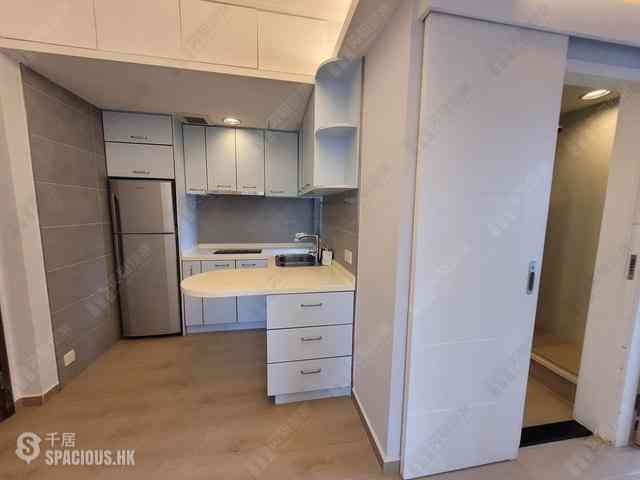 Mid Levels Central - Woodland Court 02