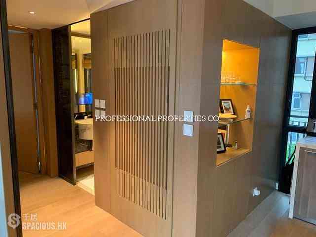 Mid Levels Central - Gramercy 05