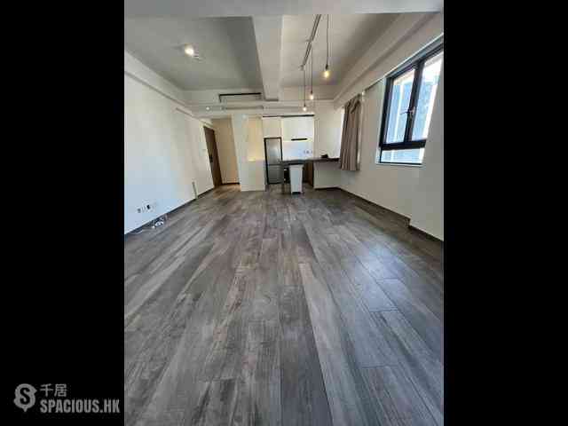Yau Ma Tei - Kam Tong Building 02