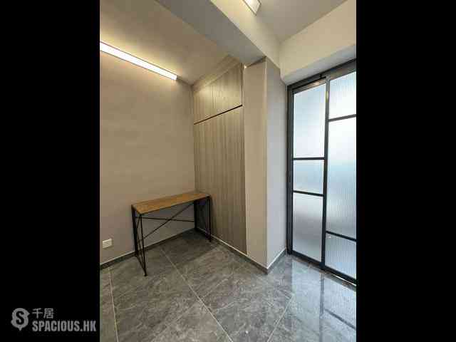 Causeway Bay - Cleveland Mansion 02
