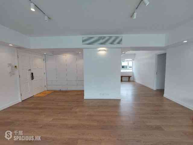Leighton Hill - Rose Court Block B 05