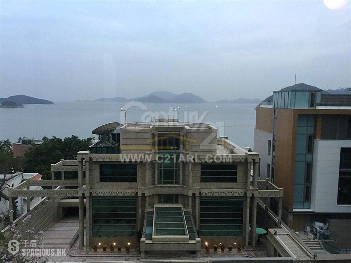 Repulse Bay - Burnside Estate 01