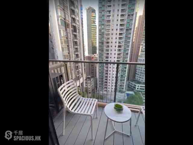 Sai Ying Pun - The Queens 02