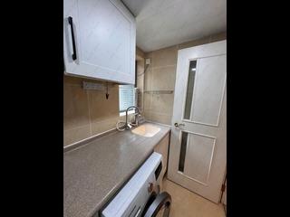 Sheung Wan - Queen's Terrace Block 1 03