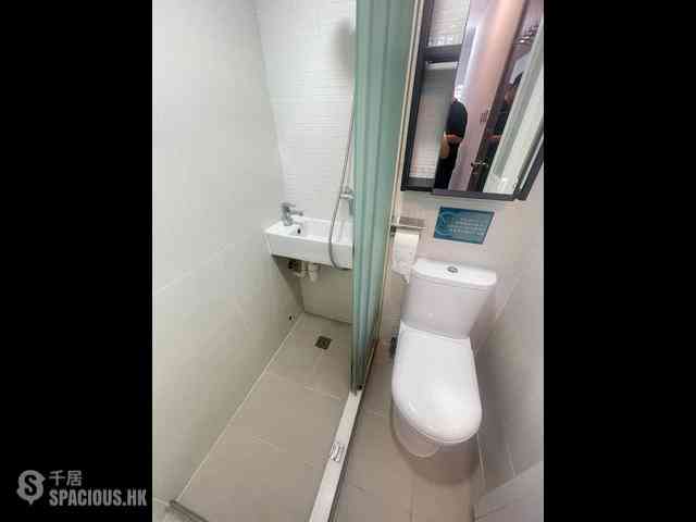 Sheung Wan - Hang Fat Building 04