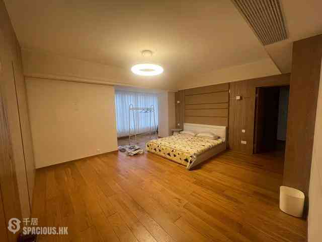 Mid Levels Central - Tregunter Tower 3 02