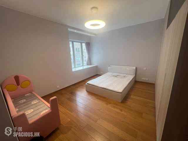 Mid Levels Central - Tregunter Tower 3 05