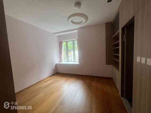 Mid Levels Central - Tregunter Tower 3 06