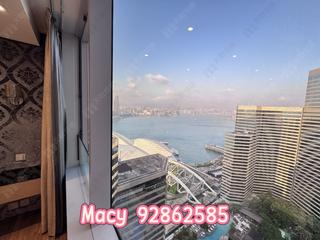 Wan Chai - Convention Plaza Apartments 02