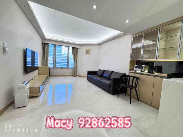 Wan Chai - Convention Plaza Apartments 05