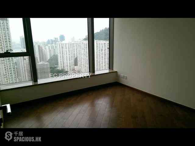 Tai Hang - The Signature 10