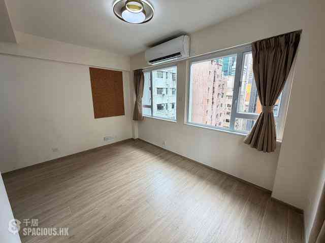 Sai Ying Pun - Wing Lee Building 03