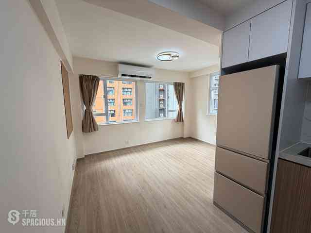Sai Ying Pun - Wing Lee Building 04