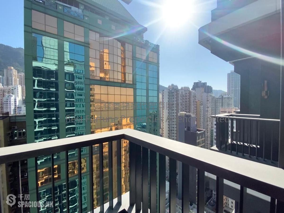 Sai Ying Pun - Bohemian House 01
