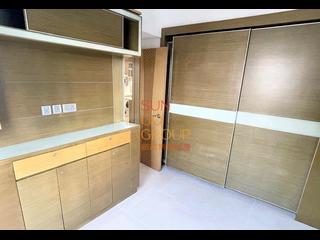 Soho - Caravan Court 05