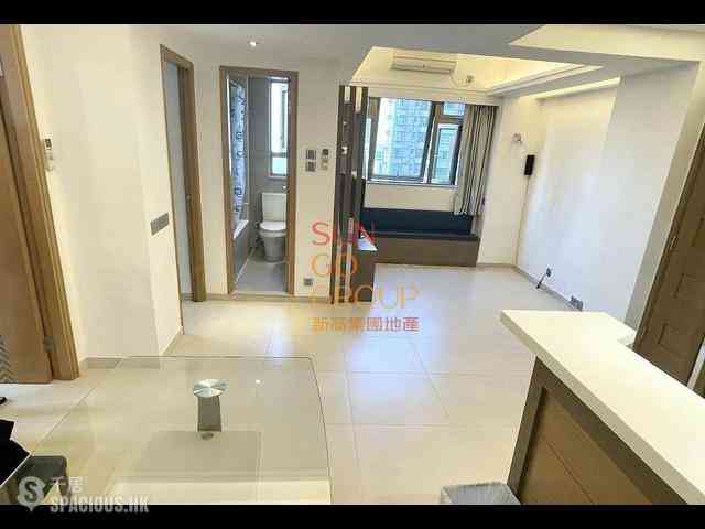 Soho - Caravan Court 06