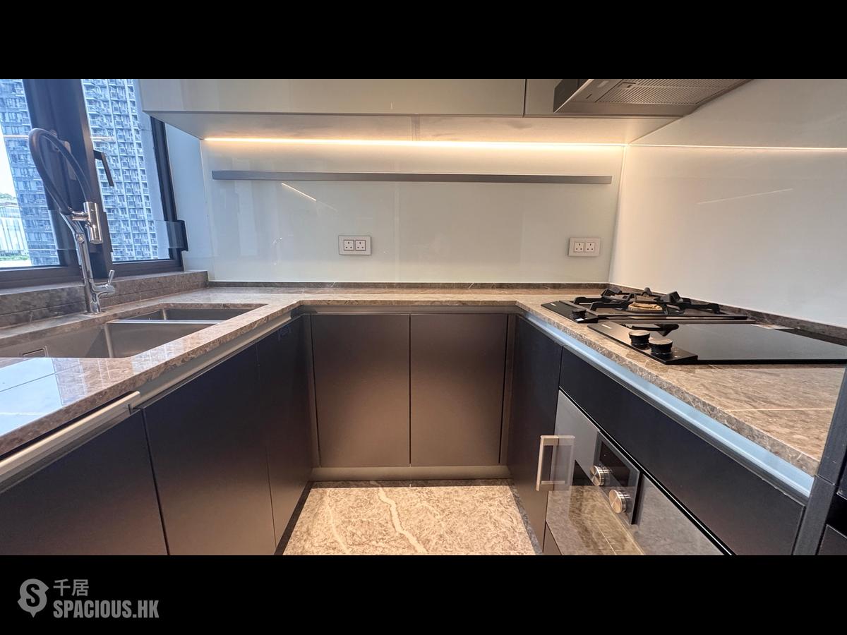 Wong Chuk Hang - The Southside Phase 3B Blue Coast 01