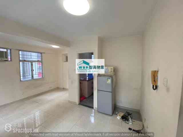 Kennedy Town - Kam Ho Court 05