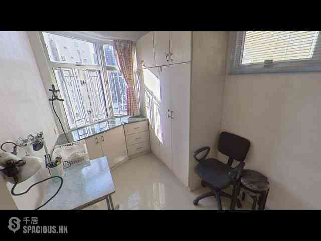 Kennedy Town - Po Tak Mansion 04