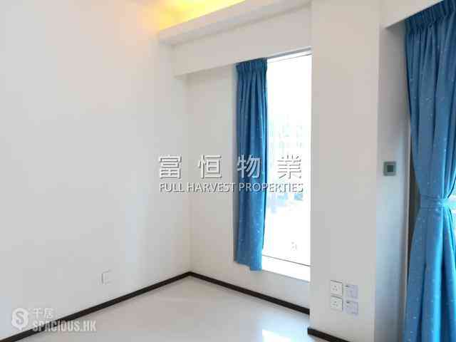 Happy Valley - Regent Hill 11