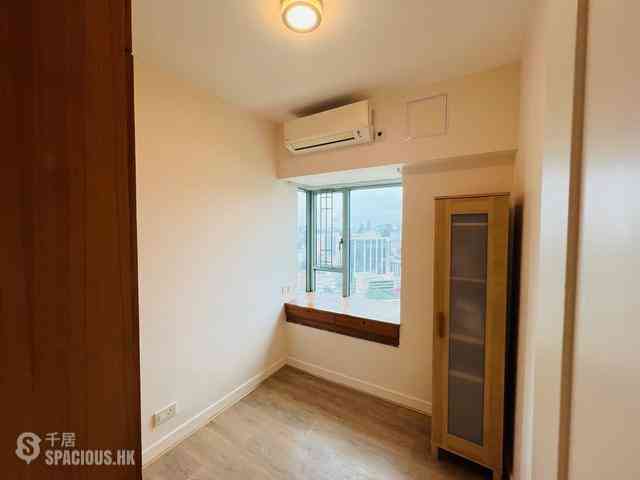 Tsim Sha Tsui - The Victoria Towers 03