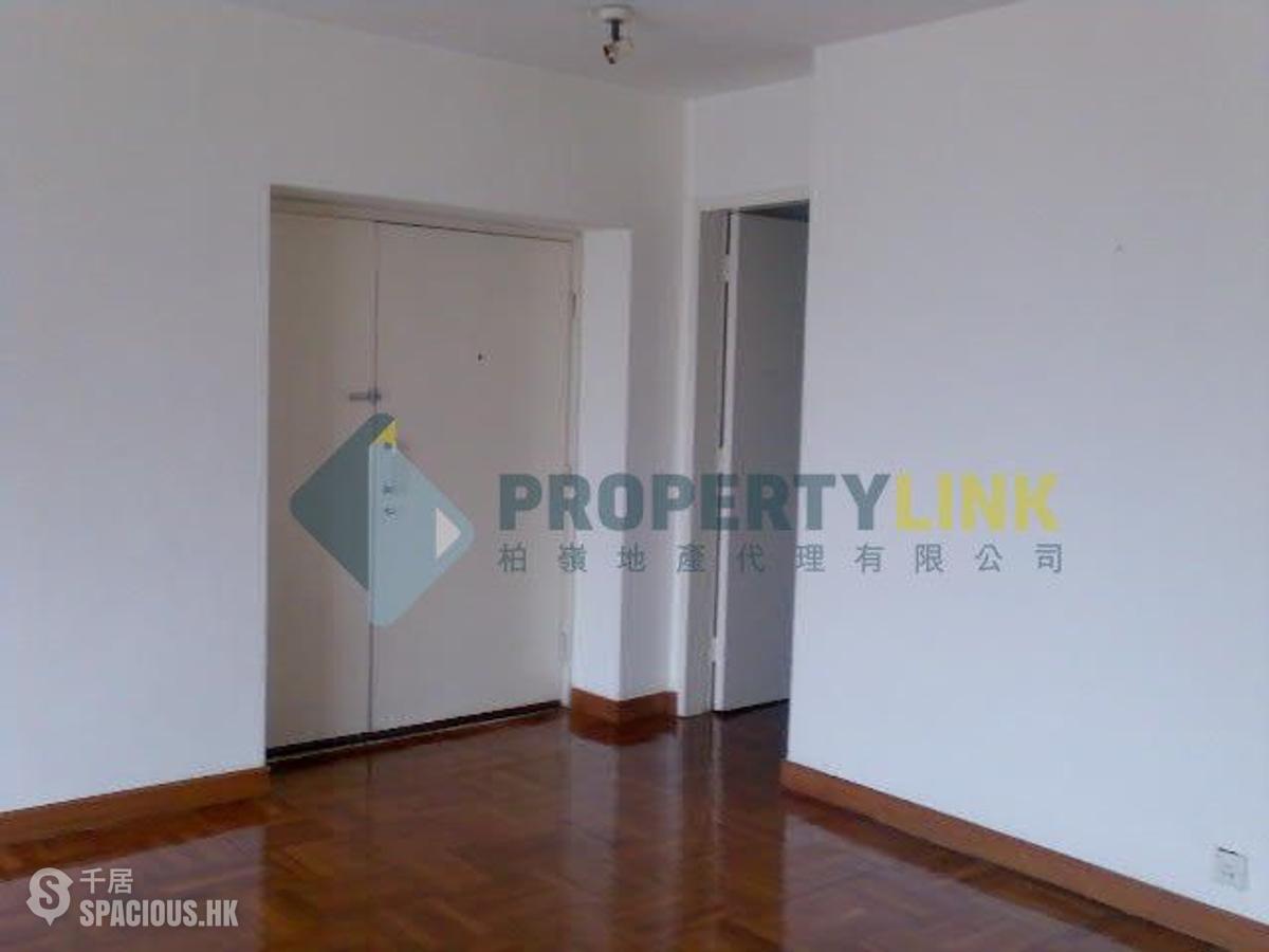 Mid Levels Central - Birchwood Place 01