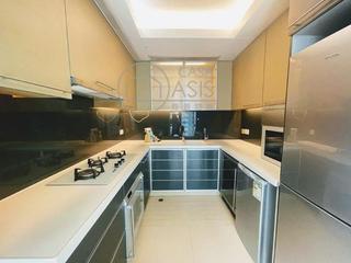 Mid Levels Central - 11, Macdonnell Road 03