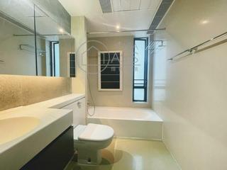 Mid Levels Central - 11, Macdonnell Road 05