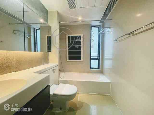 Mid Levels Central - 11, Macdonnell Road 05