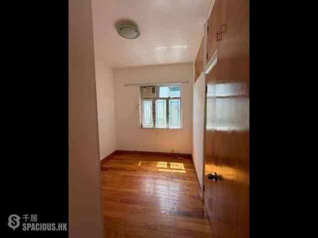 Happy Valley - Sanitarian Apartments 05