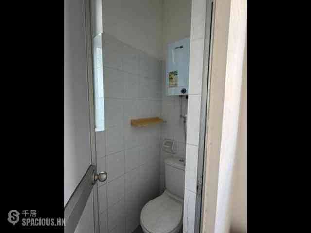 Happy Valley - Sanitarian Apartments 12