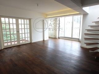Mid Levels Central - Kam Fai Mansion 03