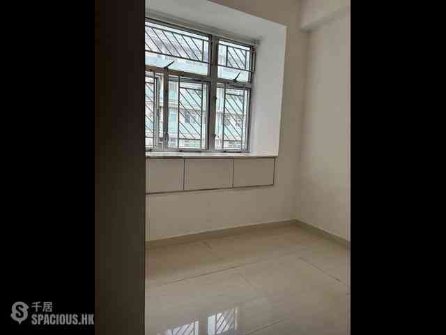 Sai Ying Pun - Yee Fung Court 04