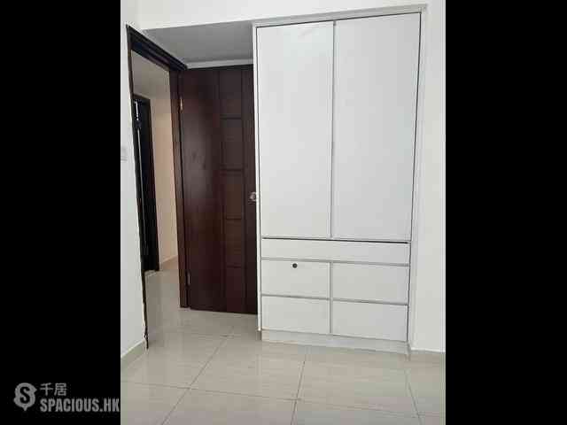 Sai Ying Pun - Yee Fung Court 06