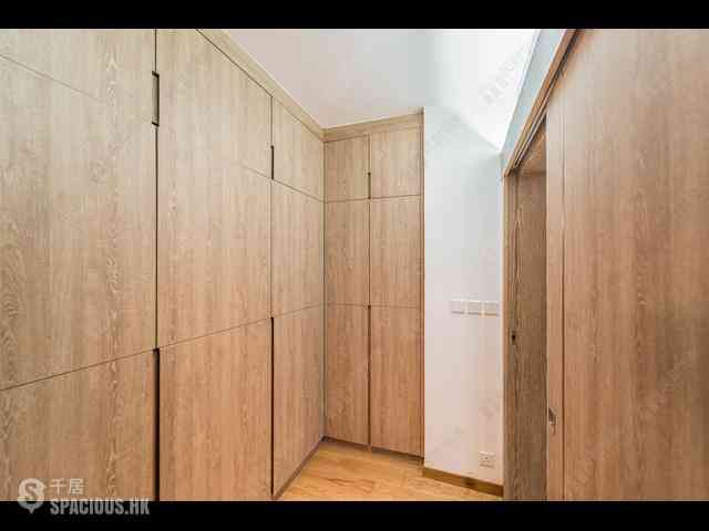 Mid Levels Central - Tregunter Tower 3 16
