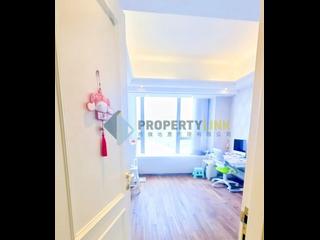 Mid Levels West - 39, Conduit Road 14