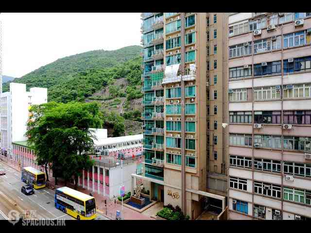 鲗鱼涌 - 丽池大厦 23