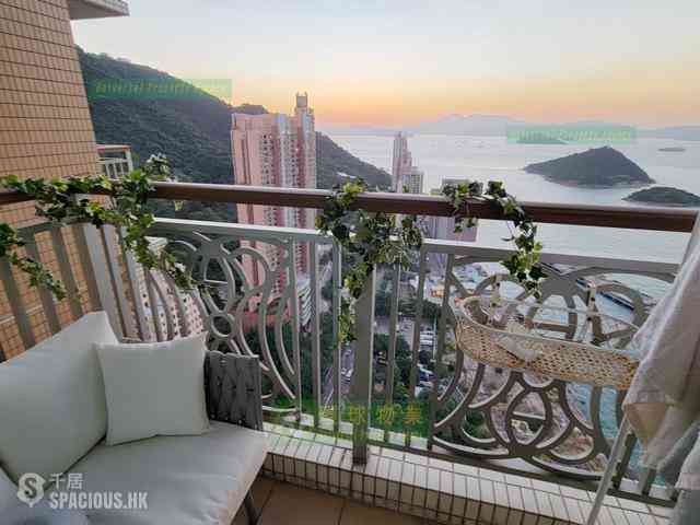 Kennedy Town - The Merton Tower 3 02
